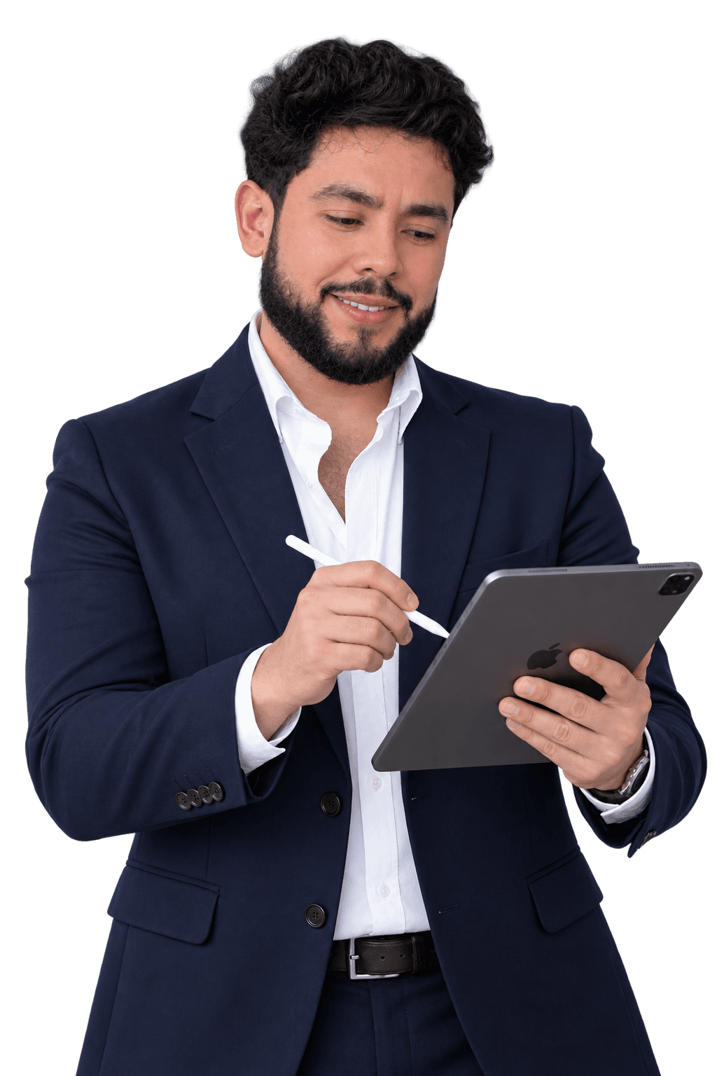 Instructor del curso completo de Claude de AlvinTech usando una tablet